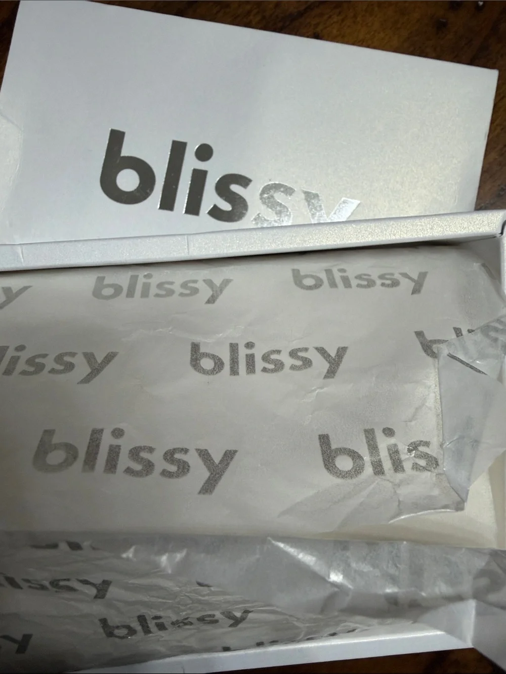 NEW Blissy White Mulberry Silk Pillowcase with zipper